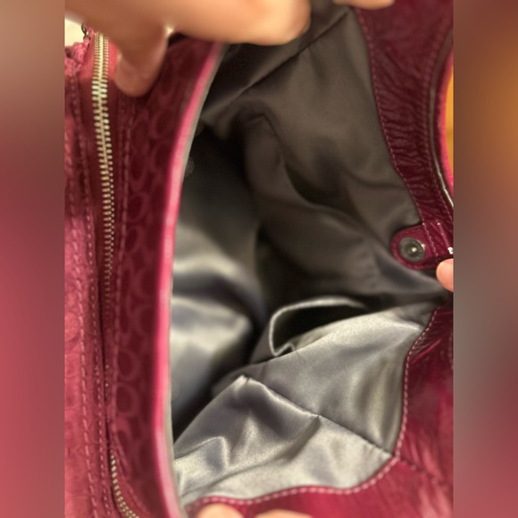 Purple Coach Madison Gathered Sateen Signature Maggie Shoulder Bag - Picture 5 of 7